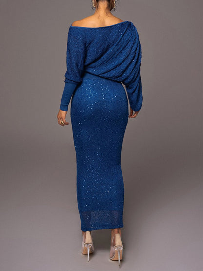 Two-piece knitted sequin set with an asymmetrical neckline