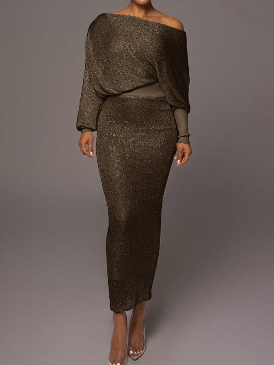 Two-piece knitted sequin set with an asymmetrical neckline